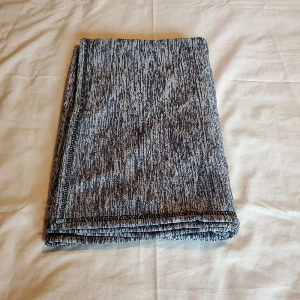 Hit Promo Gray Black Heathered Fleece Stadium Blanket 38x30 Space Dye Sport